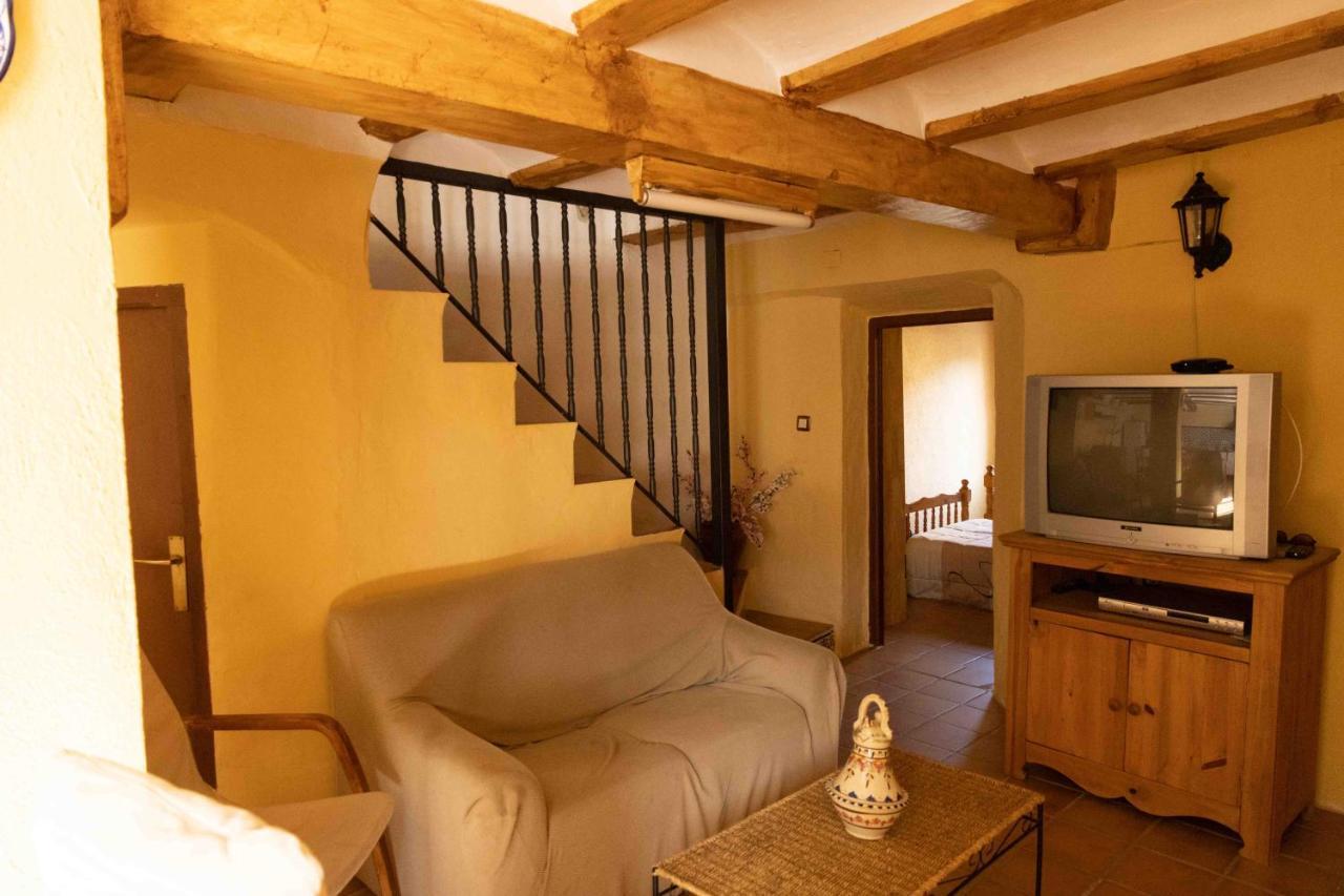 Mas De Bondia - Casa Herrero Alpuente Buitenkant foto